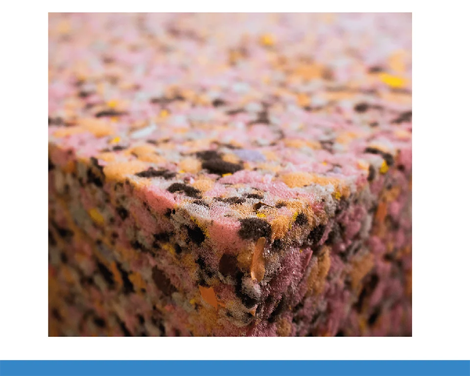 Cassata espuma multicolor fabricada con material reciclado